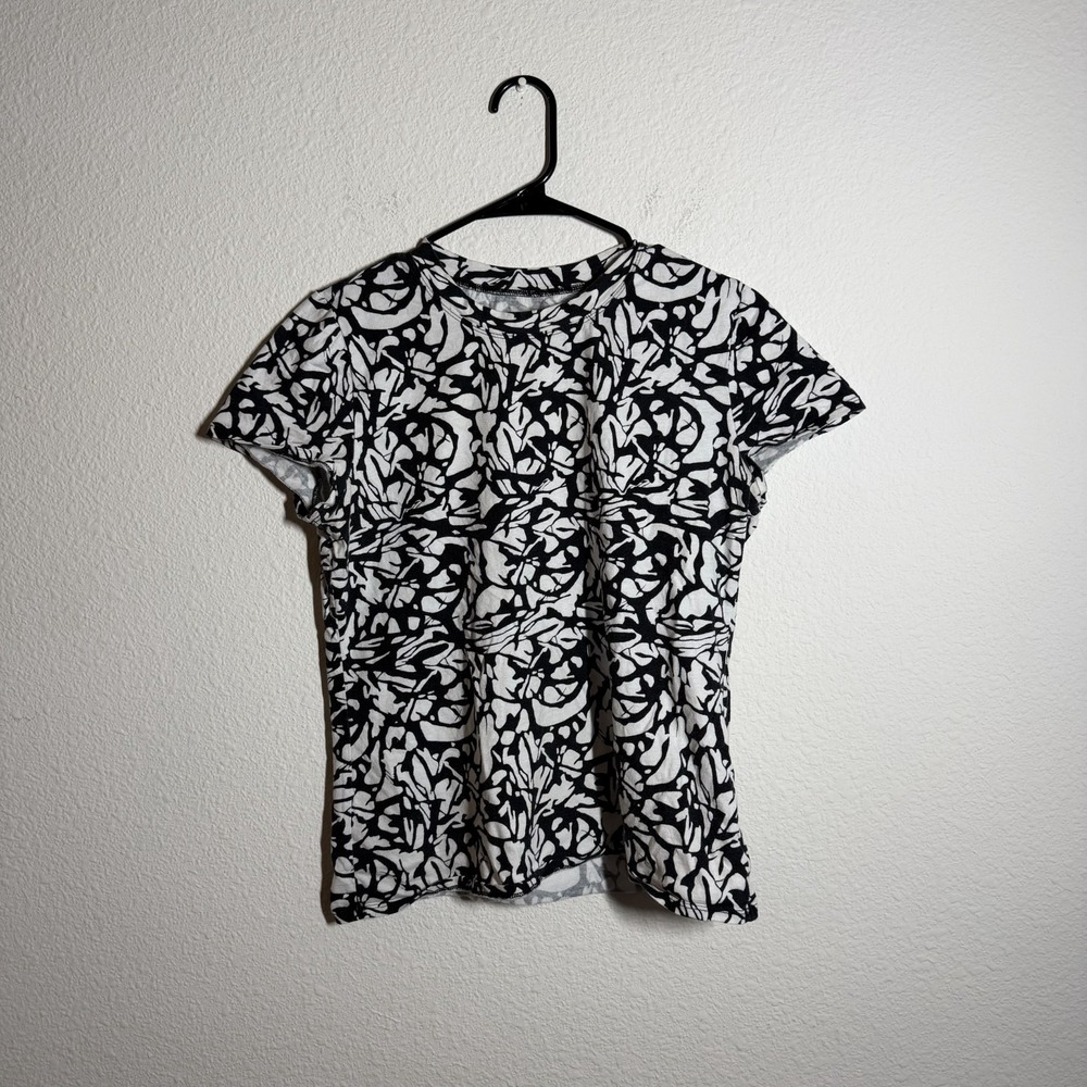 I.N.C International Concepts T-Shirt Women M Black White Aztec Print Cap Sleeves